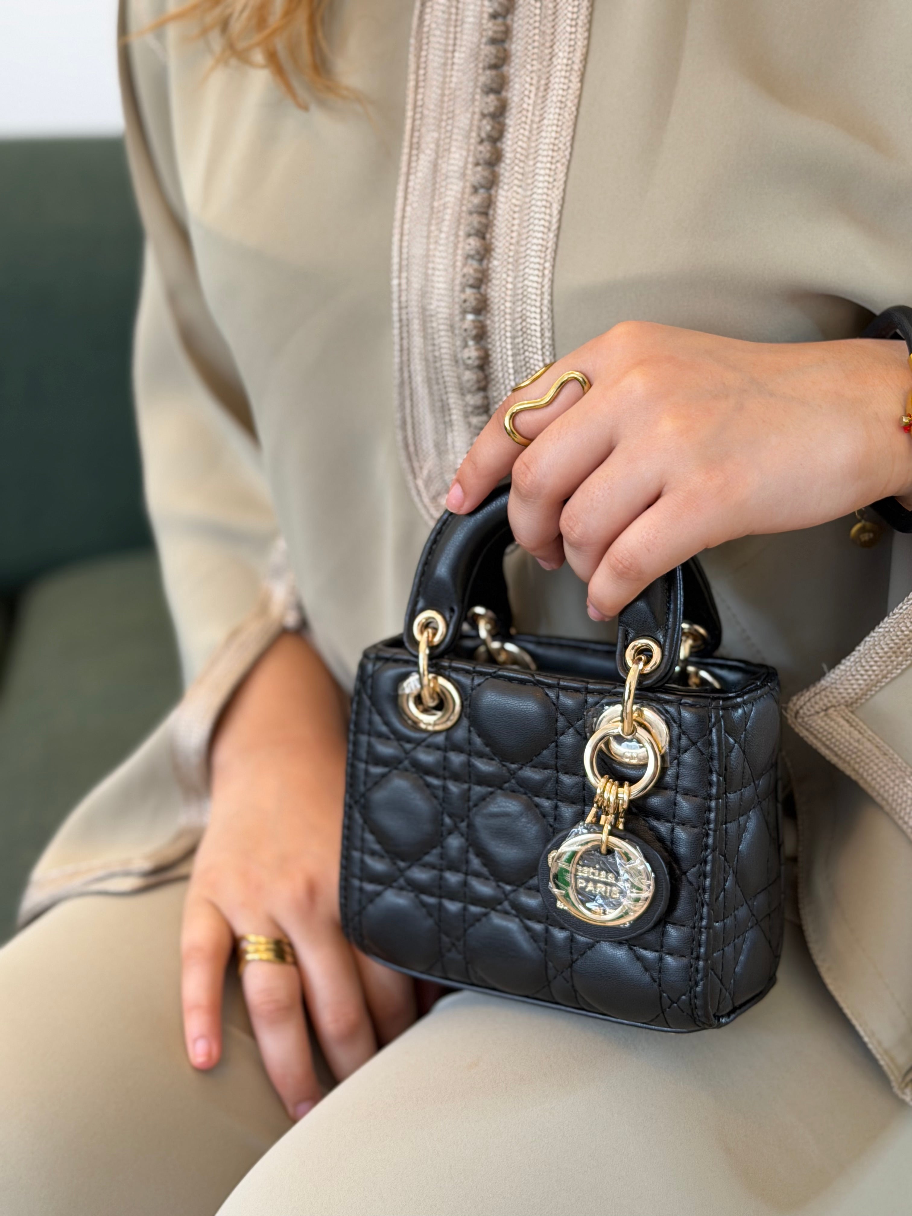 Le sac parfait pour compléter votre look avec élégance et simplicité